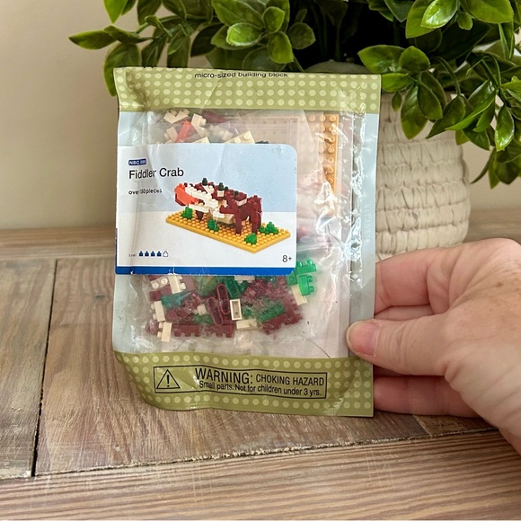 Fiddler Crab Micro Building Blocks 🆕 - Picture 4 of 4